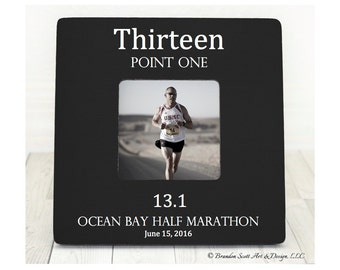 Regalo personalizado para corredor de maratón: marco de fotos de madera real, regalo de media maratón, regalo para corredor, 5k