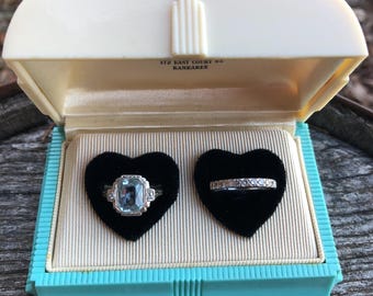 Art deco ring box, antique presentation box, antique ring box, antique ring display, antique heart ring box, double ring box