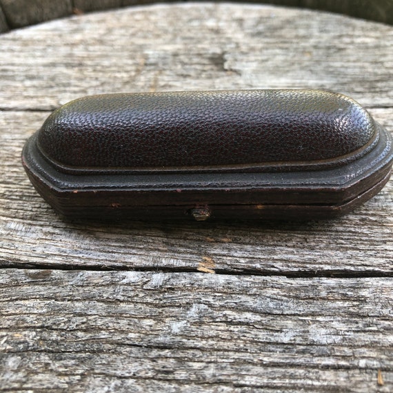 Georgian leather stud case, Georgian leather box, 