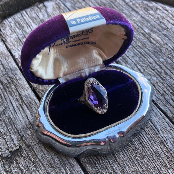 Fancy Ring Box Etsy