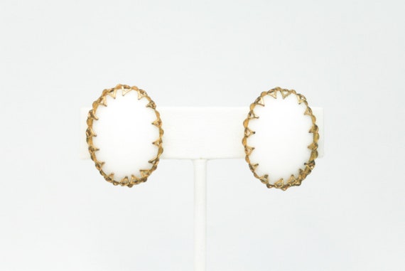 Signed Miriam Haskell Screw Back White Milk Glass… - image 1