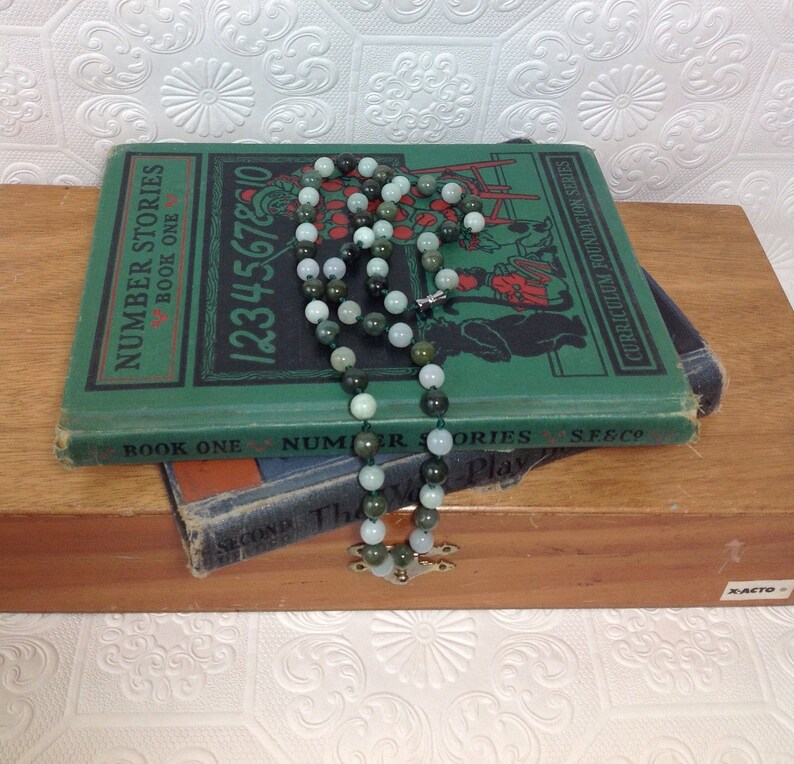 Vintage Jade Hand Knotted Necklace