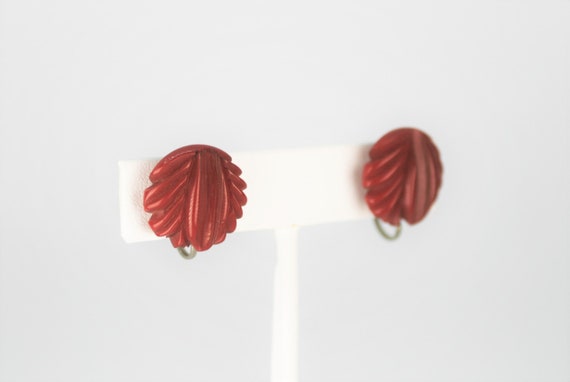 1940s Carved Red Authentic Tested Bakelite Earrin… - image 8