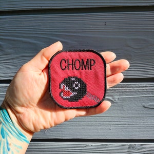 CHOMP MARIO patch écusson broderie pour identifier le harnais de votre animal ou customiser des vêtements, vestes, cartables accessoires...
