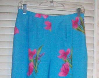 Pantalones de lino para mujer ~ Estampado floral sobre fondo turquesa ~ Totalmente forrado ~ Cierre de cremallera lateral