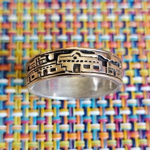 Size 10 - M.M. Rogers Sterling Silver and 14k Gold Story Teller Overlay Ring - Excellent Condition