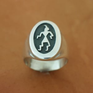Men&#39;s Joe Josytewa Kokopelli Sterling Silver Signet  Ring - Size - 10