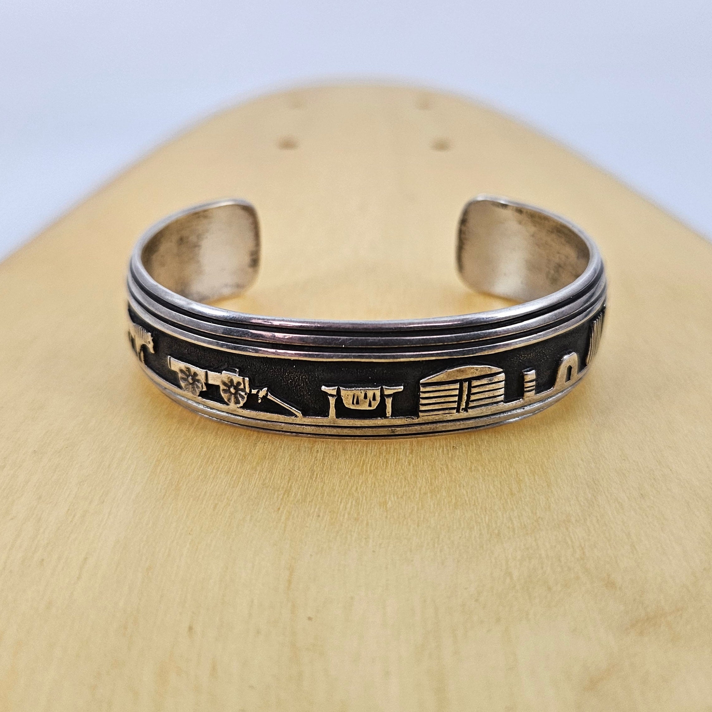 3-story Kachina!! 134 Grams Native American Navajo Turquoise Sterling Silver Bracelet 3-story Kachina!! 134 Grams Native American Navajo Turquoise Sterling Silver Bracelet