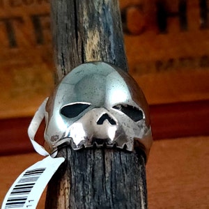 Size 11-1/4- Authentic Retired Sterling Silver Harley Davidson MOD Willie G. Skull Ring - Excellent Condition - Free Shipping