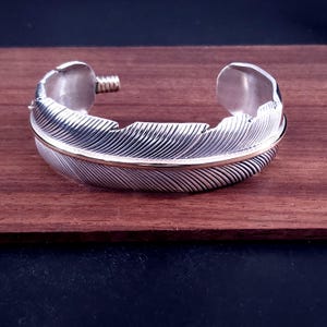 Vintage Navajo Sterling Silver Feather Cuff Bracelet with Coral - 28.1 Grams - Excellent Condition - Harvey Mace