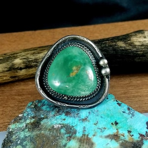 Size 11 - Large Vintage Navajo Sterling Silver and  King&#39;s Manassa Turquoise Ring - Excellent Condition - 21.9 grams