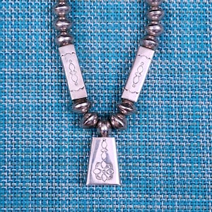 34&quot; Handmade Vintage Jessie Claw Navajo Sterling Silver Bead Necklace - 101 grams - Unusual