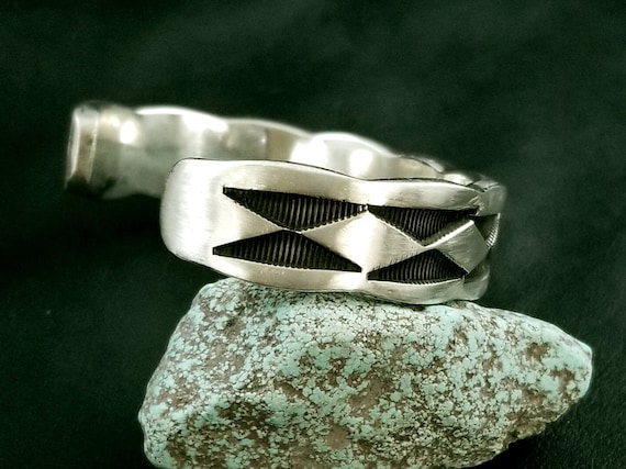 Heavy Sterling Silver Navajo Cuff Bracelet by Eme… - image 6