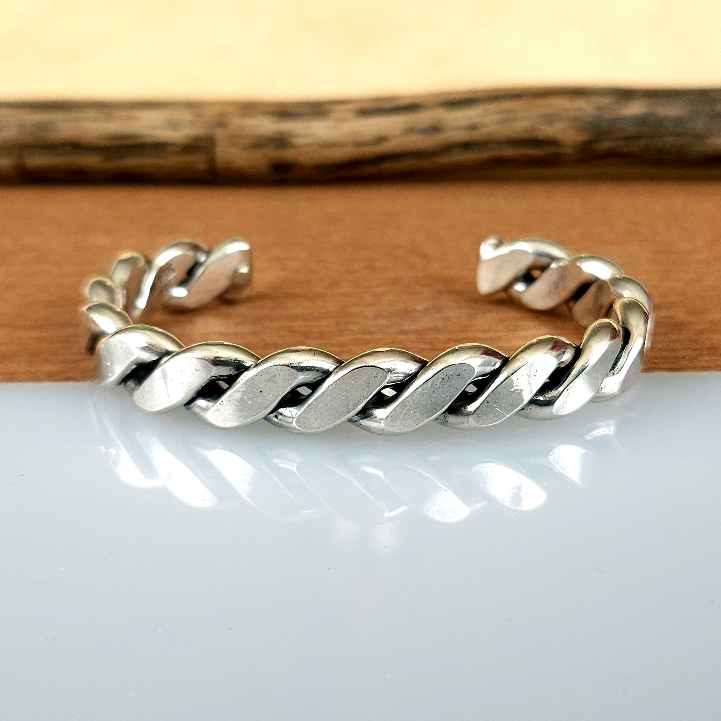 Tahe Sterling - Etsy