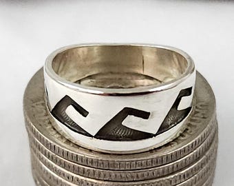 Fine Vintage Hopi Native American Sterling Silver Ring of Desert