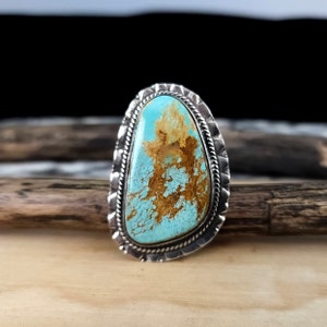 Size 10 - Large Navajo Sterling Silver  Turquoise Ring - Very Good Condition - 19.9 grams - Hallmarked