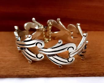 Vintage Modernist Sterling Silver Mexico Hinged Panel Bracelet- Excellent Vintage Condition 67 grams