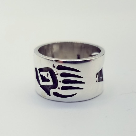 Impressive Vintage Hopi Sterling Pawprint Silver Ring Old Impressive Vintage Hopi Sterling Pawprint Silver Ring Old