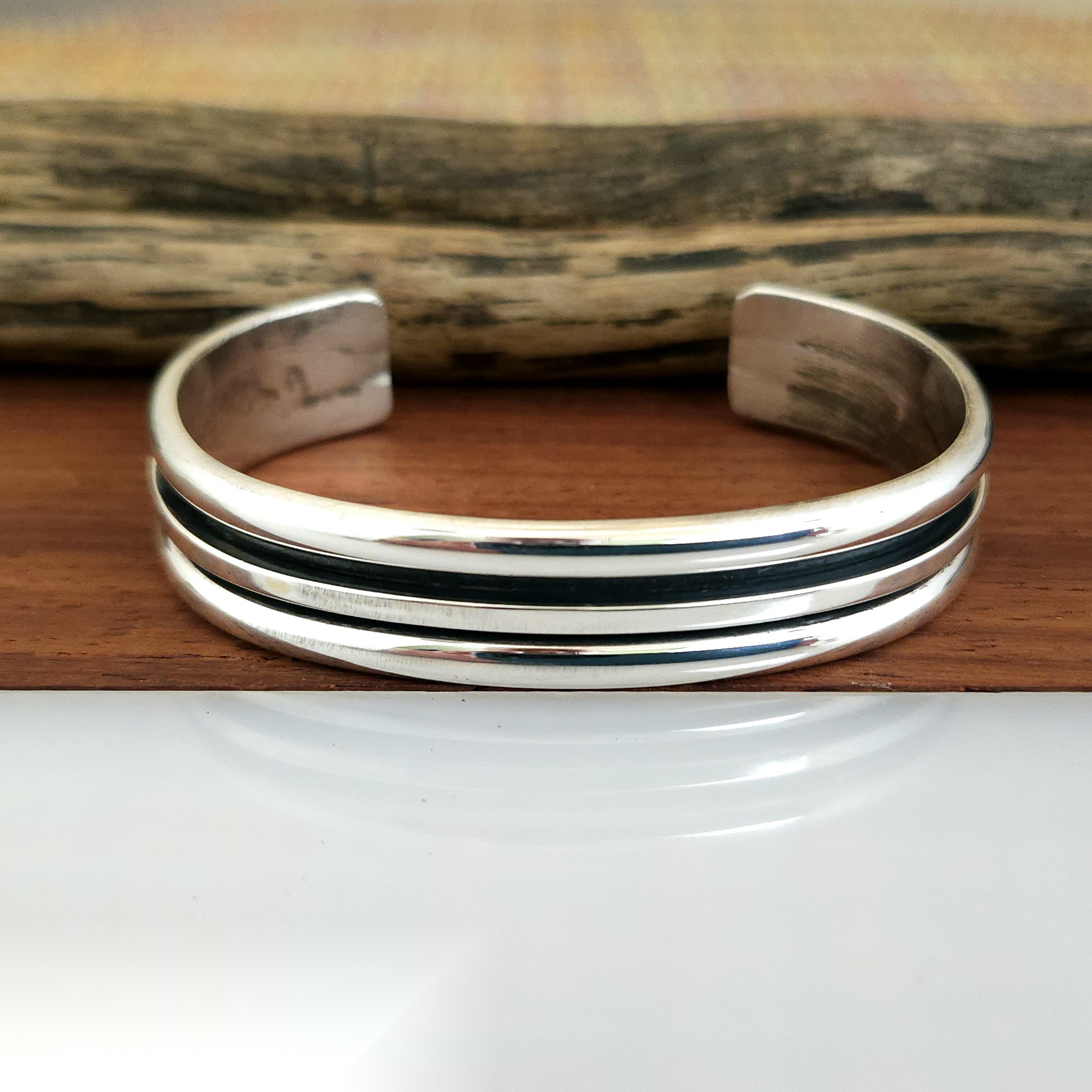 Tom Hawk - Etsy