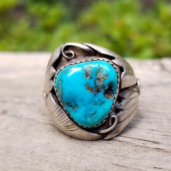 Vintage Navajo Sterling Silver and Kingman Turquoise Ring | Etsy