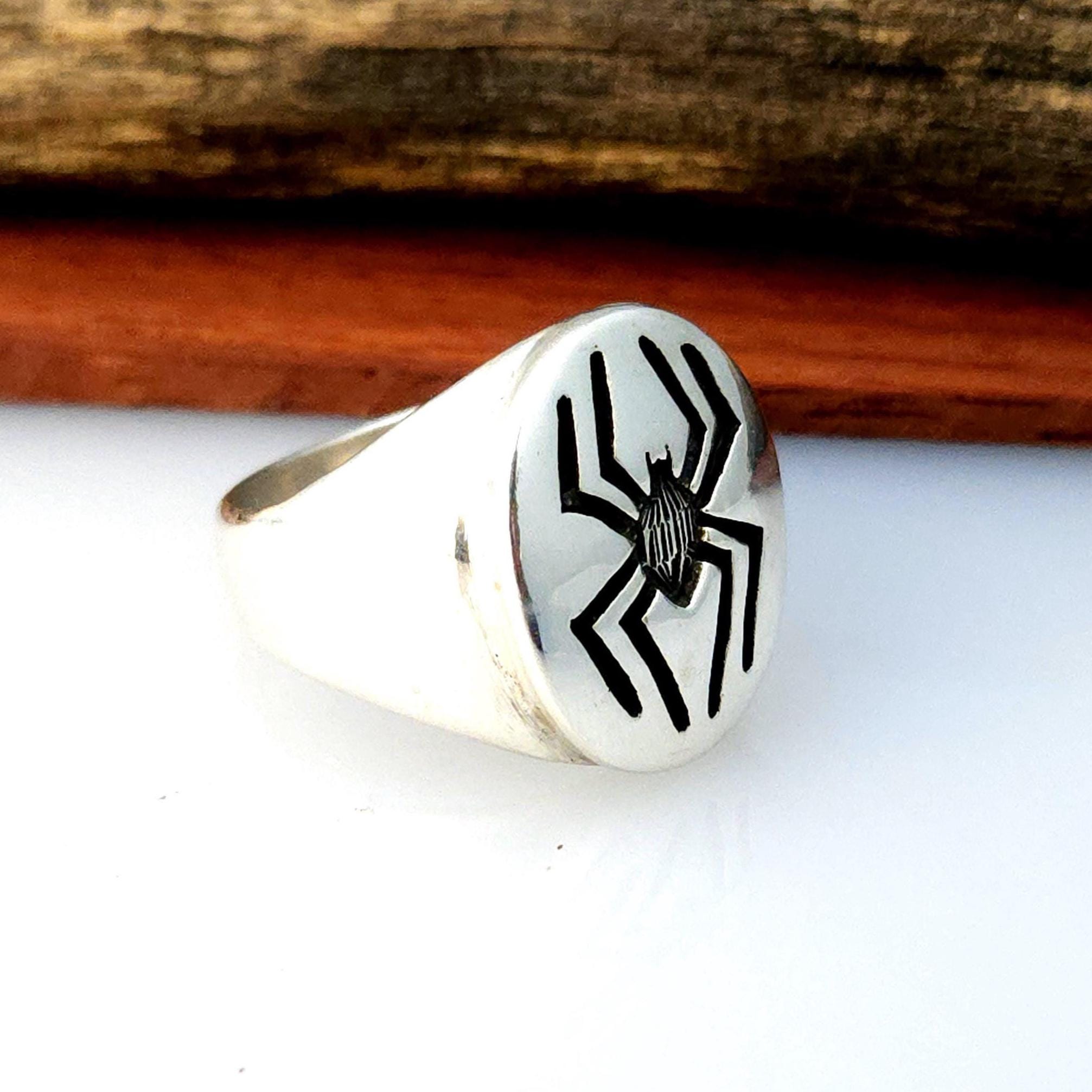Joe Josytewa - Etsy