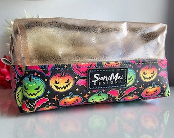 Pumpkin & Bats GROTE etui/make-up tas | Boxy tas | Regenboog, geel, helder