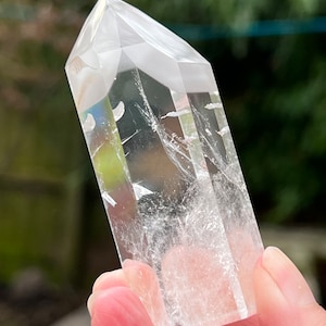 Clear Quartz Point Wand Brazilian AAA+ : Master Healer Clarity with Phantom 20 100g