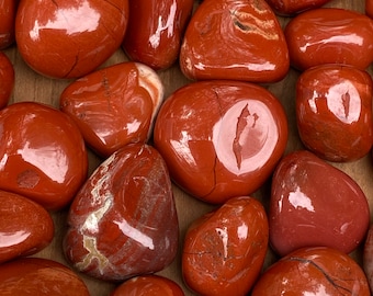 Red Jasper Tumblestone AAA+ : Inspiration / Intention / Creativity