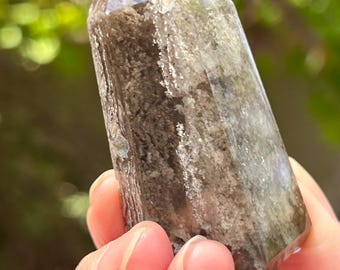 Garden Quartz / Lodolite Quartz Phantom Rainbow Point Tower AAA Transformation Growth 9 73g