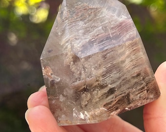 Garden Quartz / Lodolite Quartz Phantom Rainbow Point Tower AAA Transformation Growth 175g 26