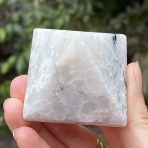 Rainbow Moonstone Pyramid / Intuition / Empathy / Calming AAA+ 4