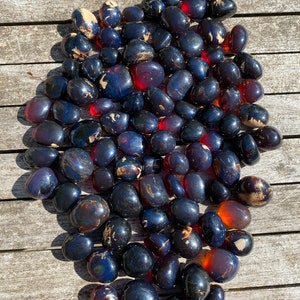Blue Amber IndonesianTumblestone AAA+ : Grounding / Healing / Cleansing