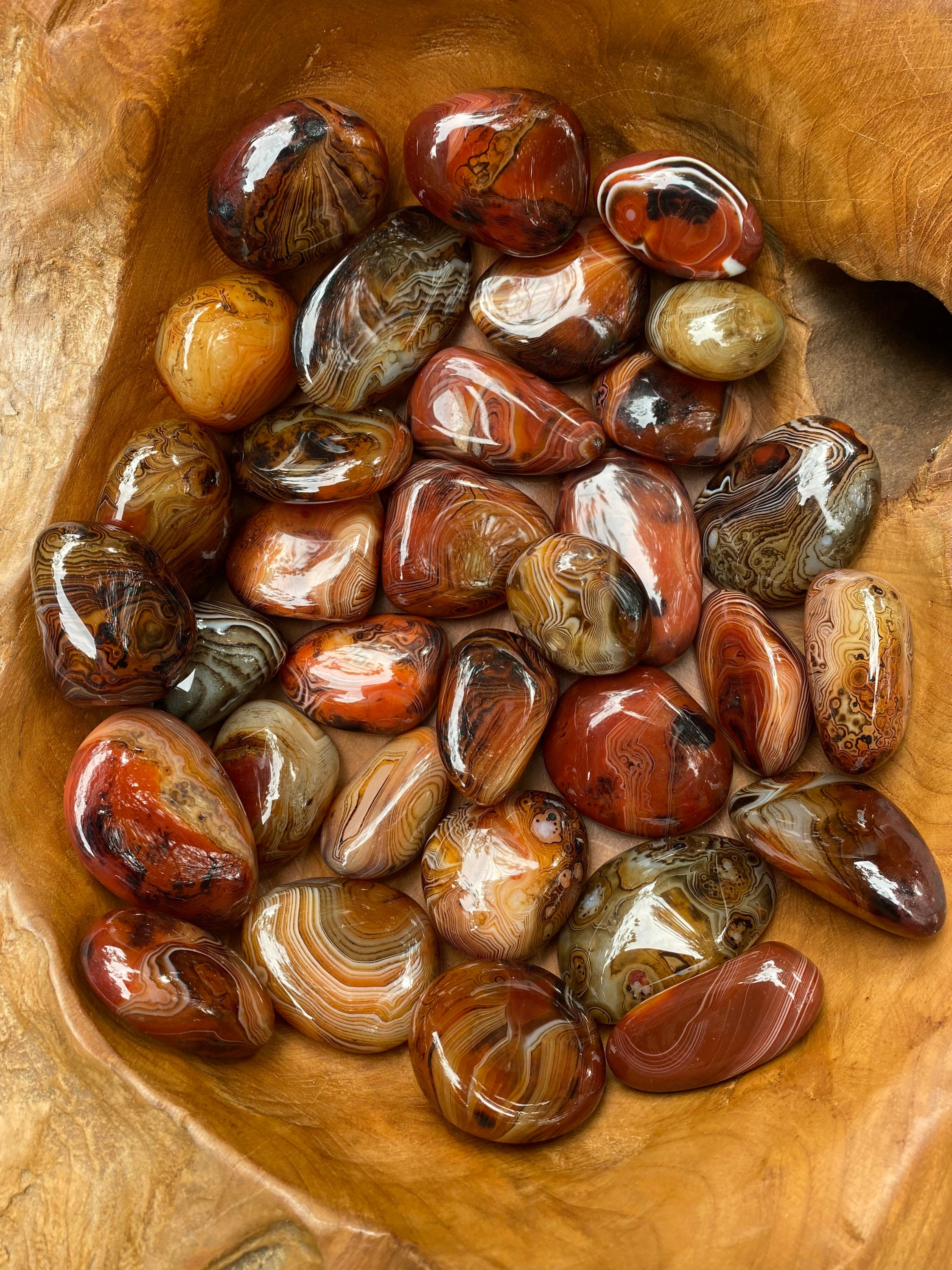 Silk Agate Sardonyx Crystal Stone Vigour / Happiness / Good