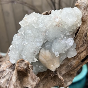 Large Apophyllite Sparkly Pointed Cluster Crystal AAA+ 550g AB