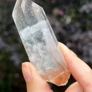 Amphibole Quartz / Angel Wing Phantom Quartz / Hematite Point 84g 8 Natural Double Termination