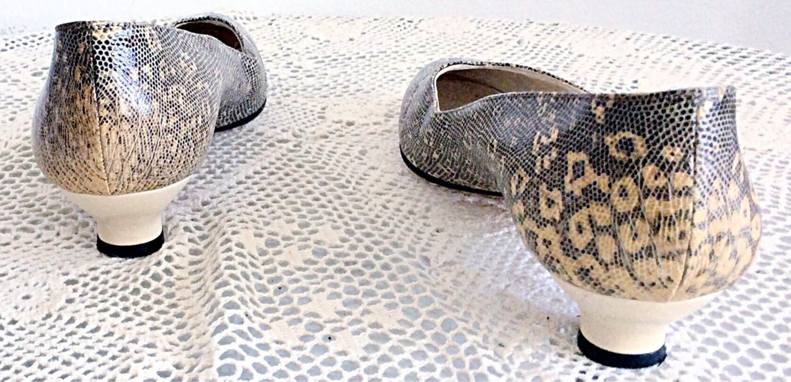 vintage yves saint laurent sz. 9 n shoes snakeskin lizard ballet flats / cream and brown animal print high heels made in italy vintage yves saint laurent sz. 9 n shoes snakeskin lizard ballet flats / cream and brown animal print high heels made in italy
