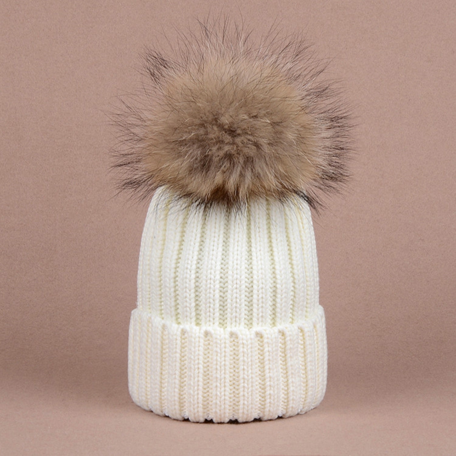 Raccoon fur pom pom hot sale hat