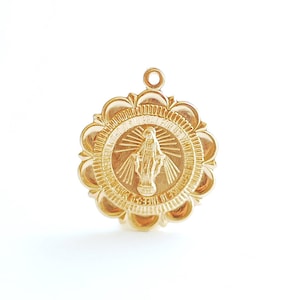 14k Gold Filled Virgin Mary Medallion Scalloped Edge 22mm  Religious Charm, Catholic Pendant Saint Charm 14KGF Miraculous Medal
