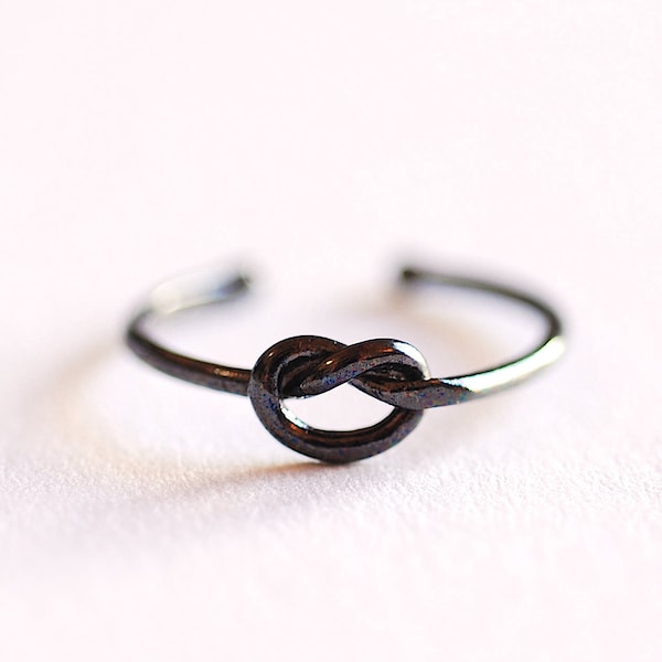 Black Love Knot Ring- Black Rhodium Silver Love Knot adjustable ring, Thin Love knot ring, bridesmaid ring, knot promise ring, Infinity Ring