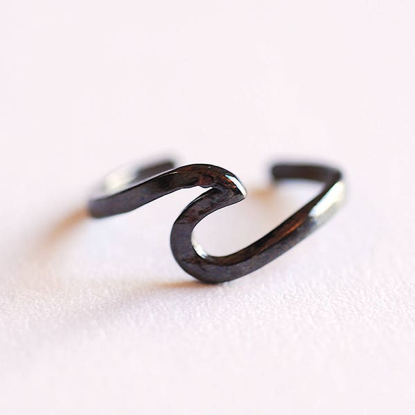 Black Adjustable Wave Ring- Sterling Silver, nalu ring, ocean, wave, beach jewelry, ocean jewelry, nautical jewelry, surf ring,Hawaiian ring