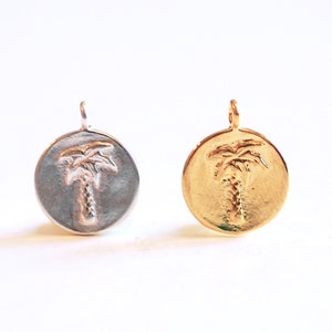 Circle Palm Tree Charm- Vermeil, 22k Gold plated 925 Sterling Silver, Palm Tree Charm, Coin Pendant,Tropical Pendant, Round Coconut Tree,426