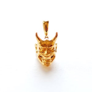 Japanese Kabuki Oni Mask Charm, Vermeil 18k Gold plated over 925 Sterling Silver, Hannya Mask Charm, Genji Mask, Kitsune, Samurai Mask, 557