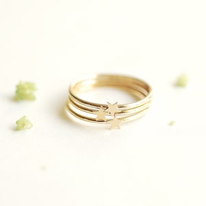 Star Stacking Ring 14k Gold Filled minimaliste simple quotidien mince anneau de jointure, anneau midi, Anneau céleste, Tiny Star, Anneau rempli d’or [13]
