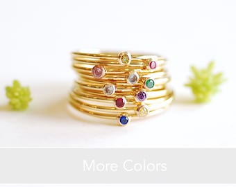 Bague à empiler avec pierres de naissance / Bague minimale / Bague personnalisée / Bijoux avec pierre de naissance / Bague remplie d'or 14 carats / Bague midi / Bague de tous les jours / Bague avec pierre de naissance