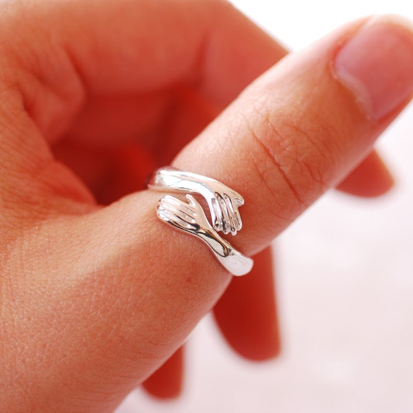 Sterling Silber oder Gold Hand Umarmung Ring, Umarmung Ring, Verstellbarer Ring, Statement Ring Hand Hug Ring Liebe Ring für Sie oder Ihn