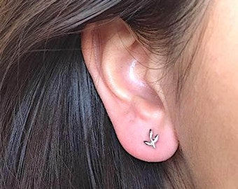 Leaflet Earring- Sterling Silver Leaf Earring, Leaf Studs, Leaf Bud earrings, Sterling Silver Earrings, Ear Crawlers, Ear Climbers, Flower
