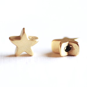Matte Vermeil Gold Tiny Star Charm- 18k gold plated over sterling silver, small little star charms, Vermeil Gold Star Beads, Connector, 28