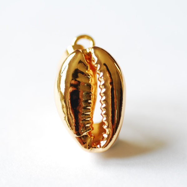 24k Gold Dipped Real Natural Cowrie Shell, Natural gold dipped shell pendant, Gold Cowrie shell pendant charm, Cut Cowrie Shell Beads