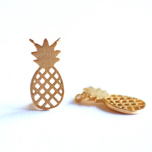 Matte Vermeil Gold Pineapple Connector Charm- 18k gold plated 925 Sterling Silver, Hawaiian Gold Pineapple Charm, Pineapple Fruit Charm, 260