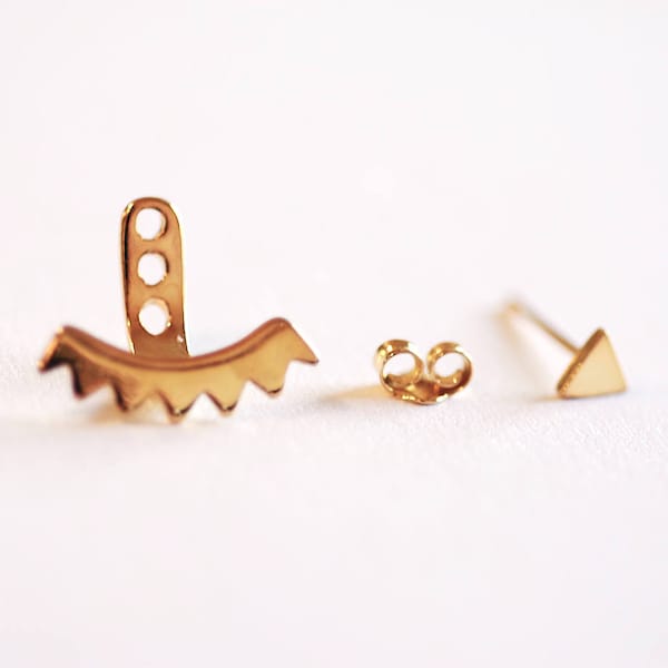 Shiny Gold Triangle Ear Jacket, Spike Ear Jacket, Geometric Earrings, Ear Jacket, Earring Cuff, Triangle Studs, Minimal Earrings, Sunshine